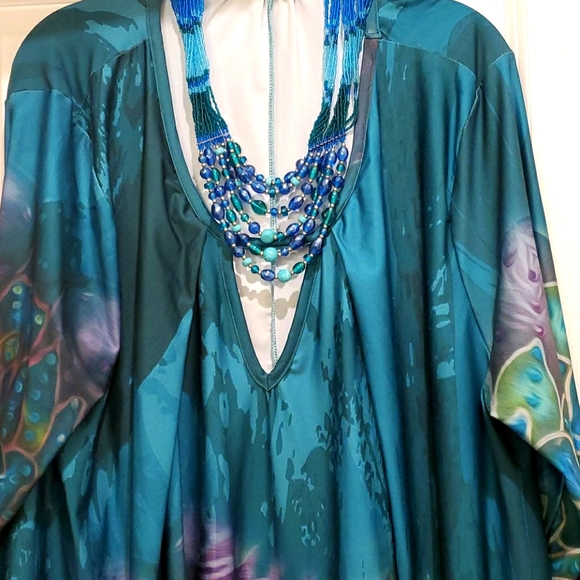 Simply Aster Tops - Absolutely gorgeous tunic